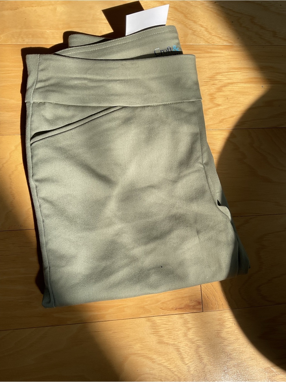 croft & barrow Sage Green Skimmer Capris with Pull On Waistband